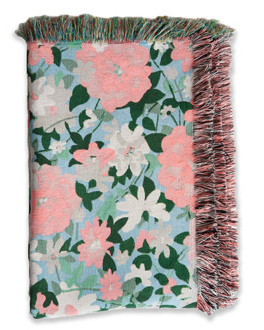 Dreamy Floral Tapestry Throw